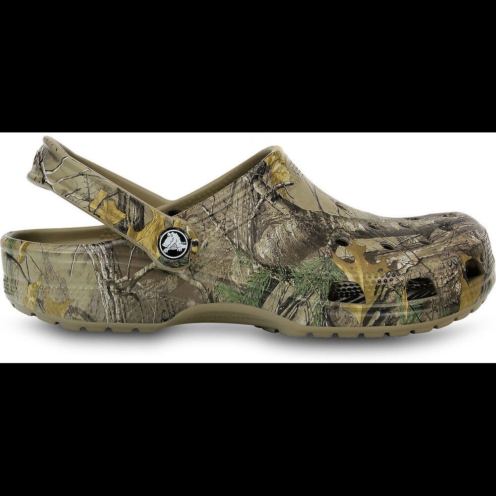 CAMO CROCS
